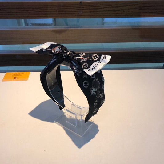 EN - Luxury Hair Band LUV 019