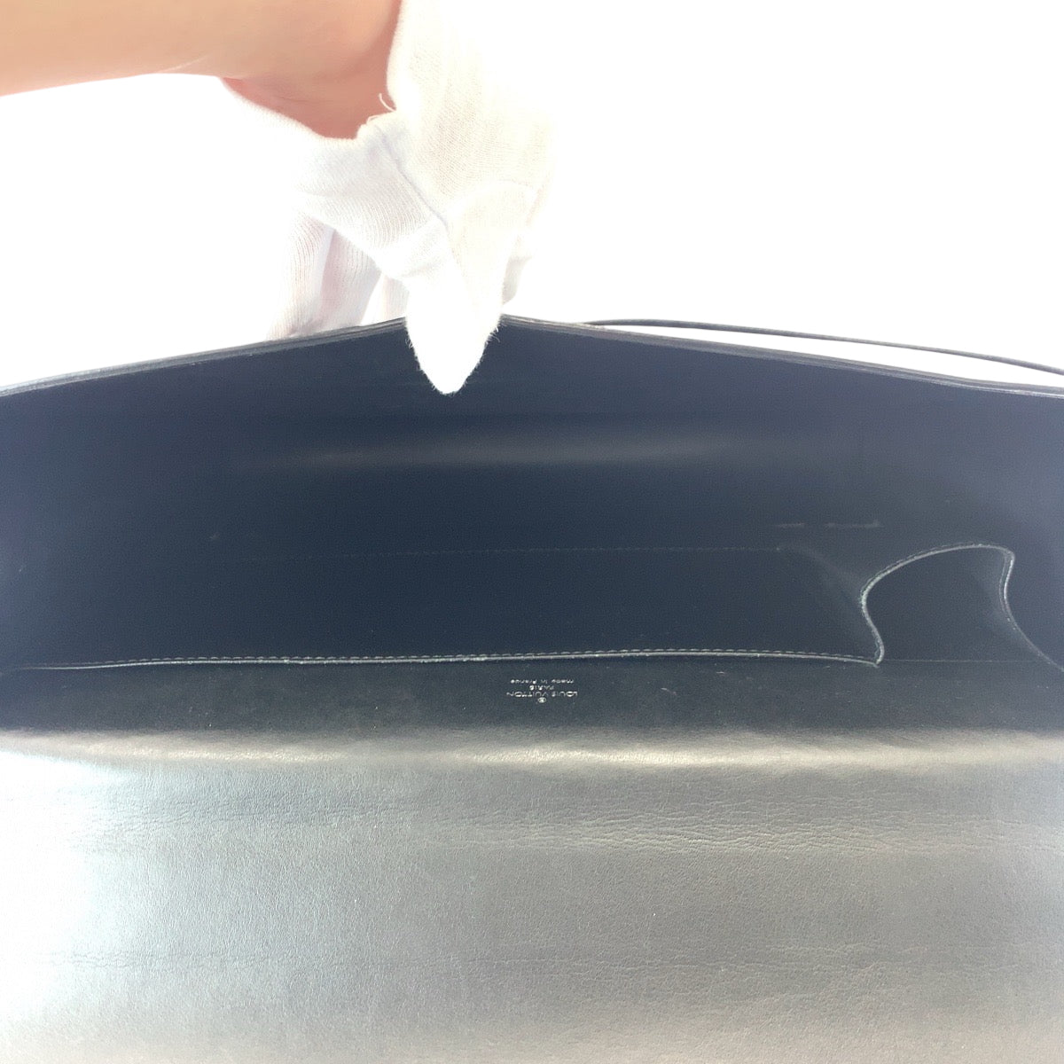 LOUIS VUITTON Business bag M30802 Taiga black Briefcase handbag Kazan