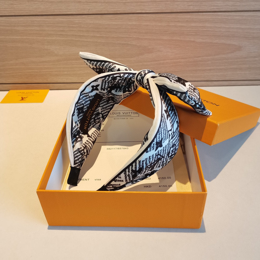 EN - Luxury Hair Band LUV 006