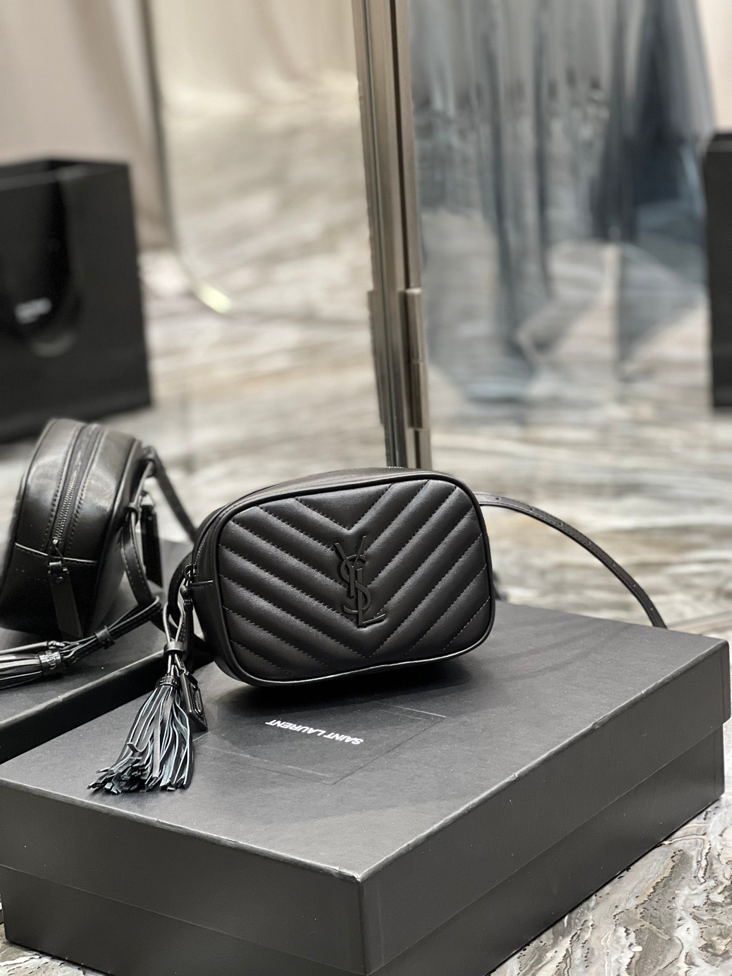 Top Quality Lou Belt Bag Black In Matelassé Black Metal Hardware For Women 6.1in/15cm YSL 534817DV7081000