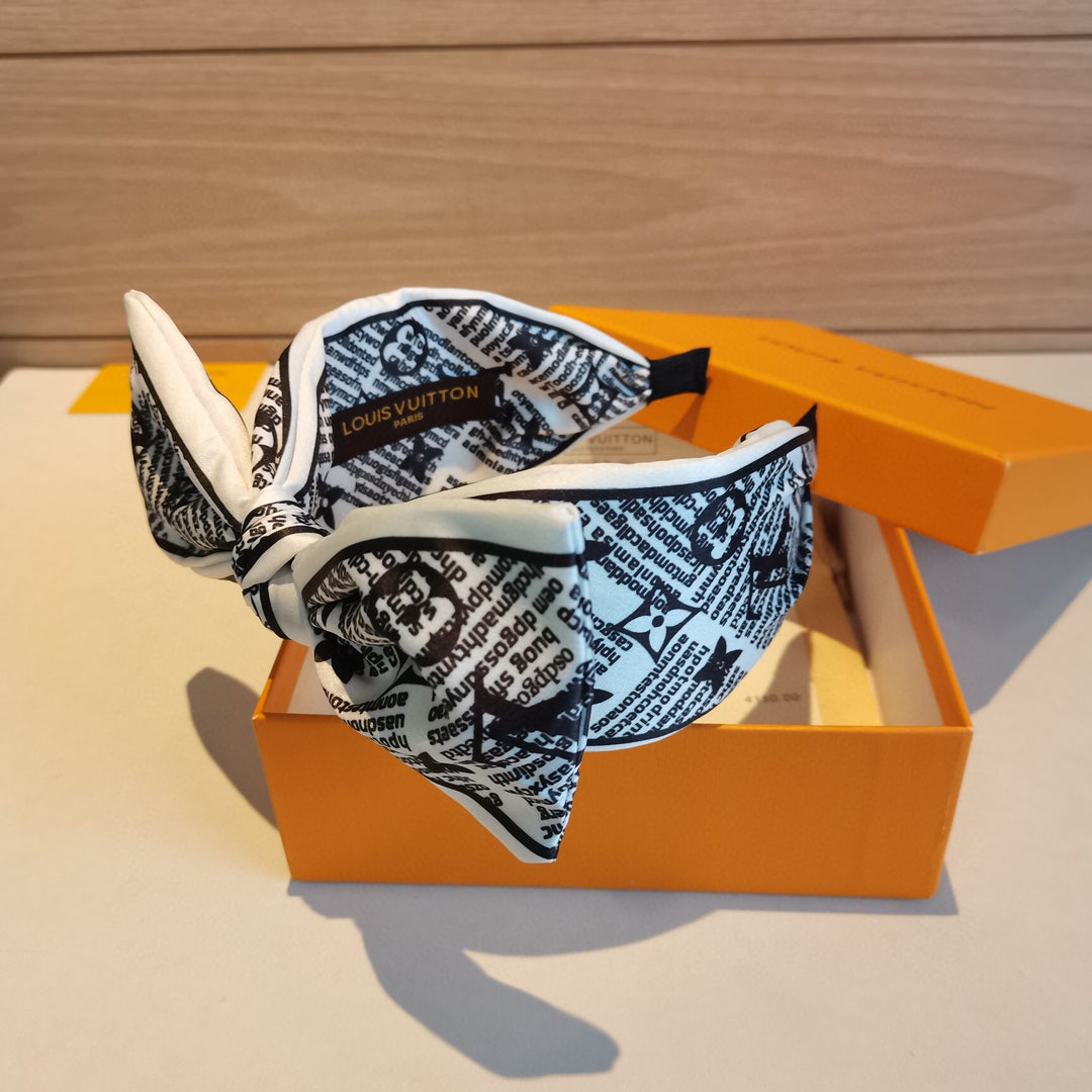 EN - Luxury Hair Band LUV 006