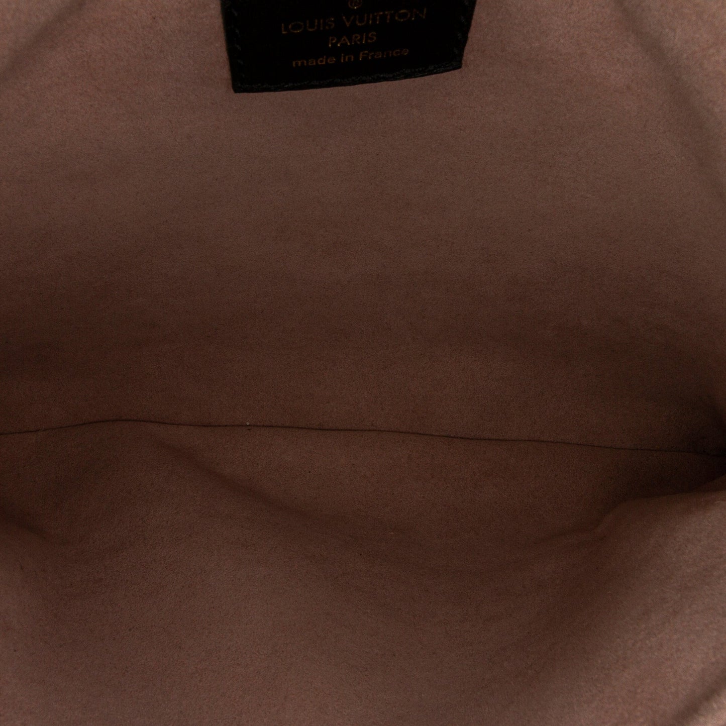 Louis Vuitton Coussin PM Black Monogram Empreinte