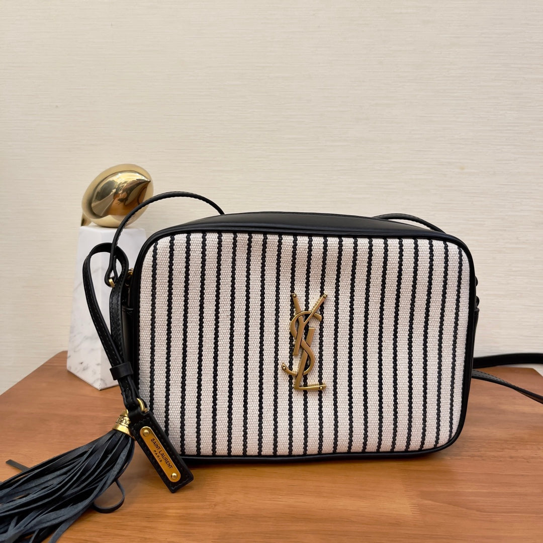 Top Quality Lou Camera Bag In Canvas Black And White For Women 9in/23cm YSL 612542FAACG9583