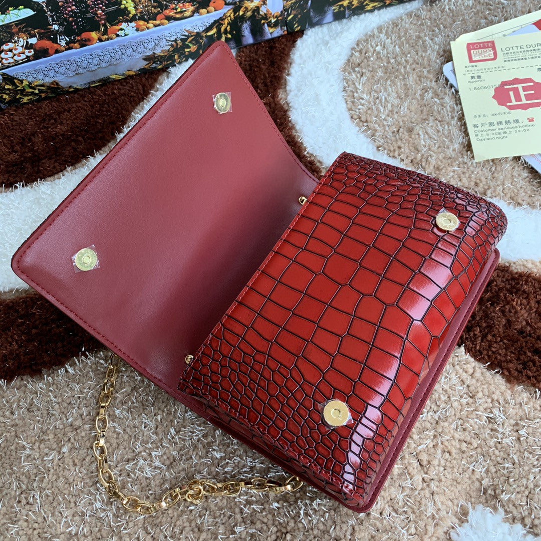 Top Quality Top Quality Girls CrossBody Bag Burgundy For Women 8.3in/21cm Top Quality