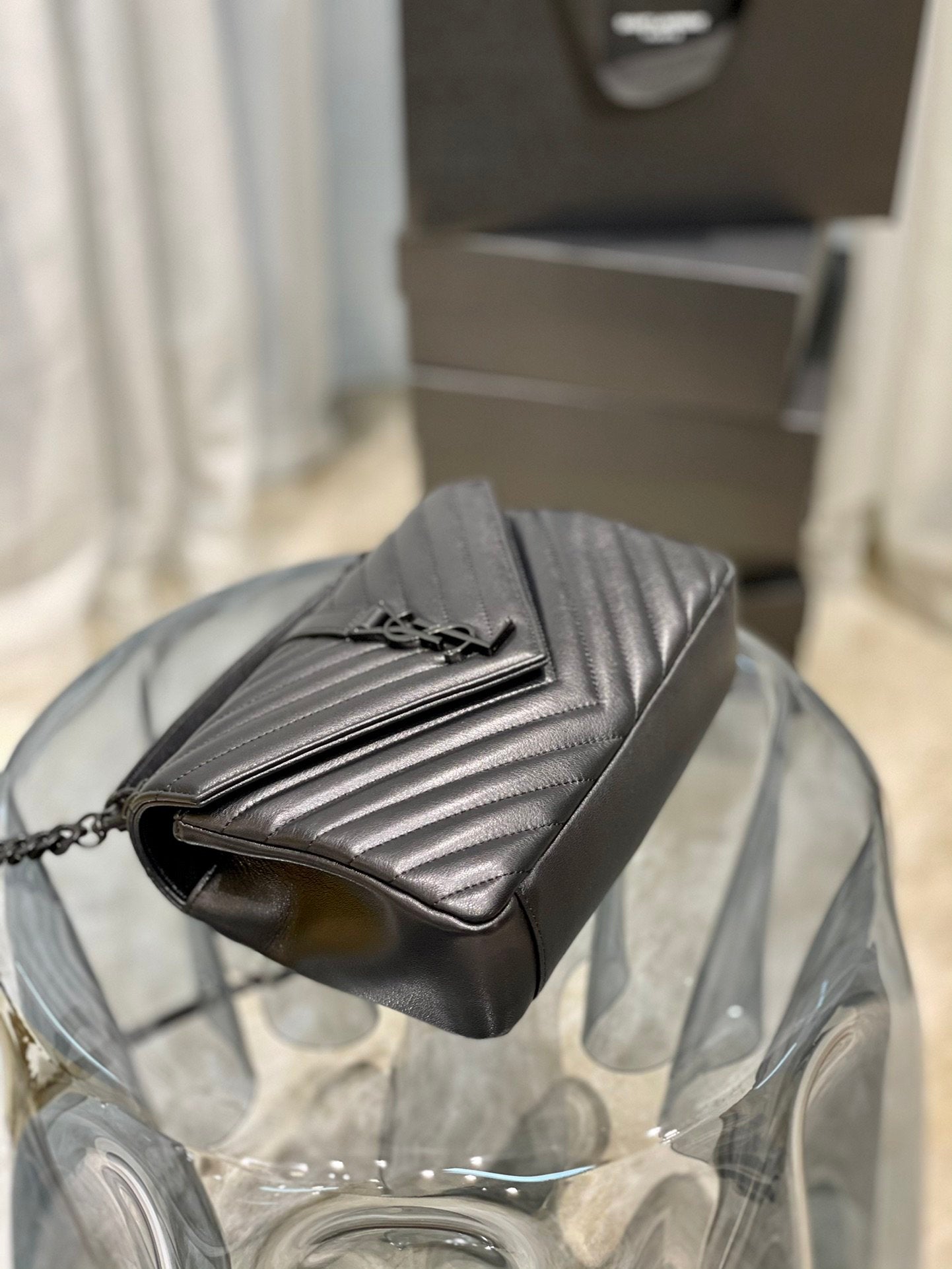 YSSL College Medium Chain Bag Black Metal Toned Hardware For Women 9in/24cm YSL 600279BRM081000