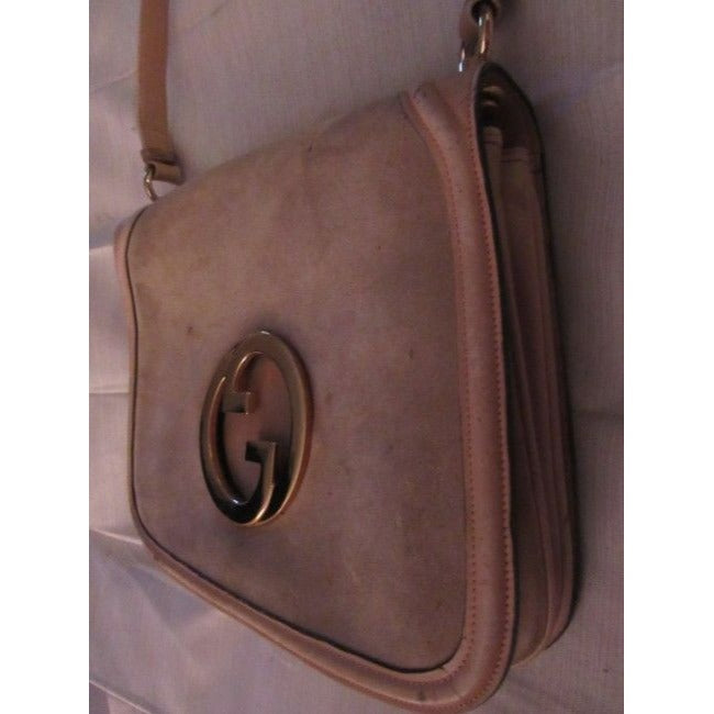 light greyish taupe suede and ivory leather, Gucci 'Blondie', saddle bag, envelope top, shoulder bag with a large, open gold 'GG' emblem