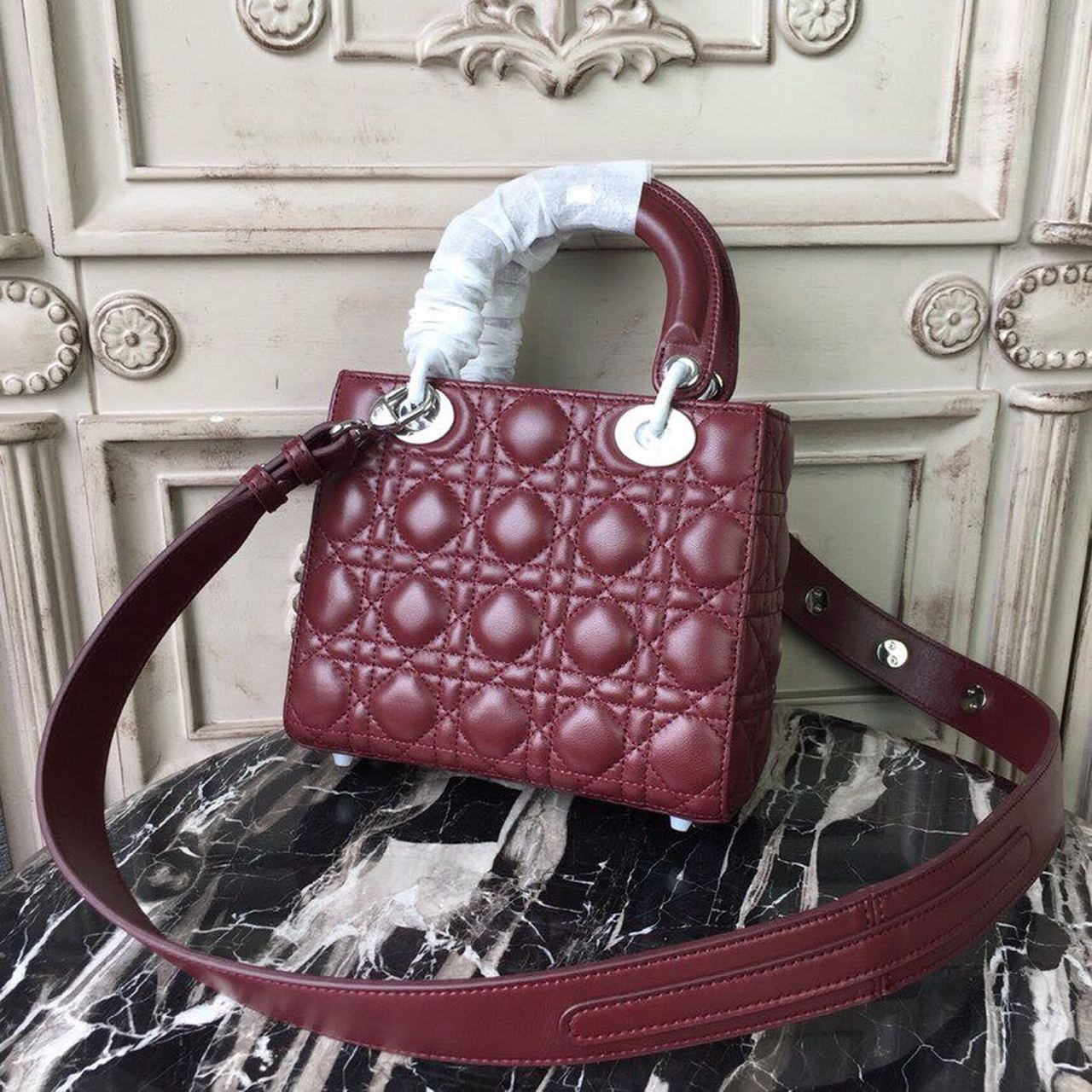 Top Quality Small Lady Bag Silver Hardware Burgundy For Women 8in/20cm CD
