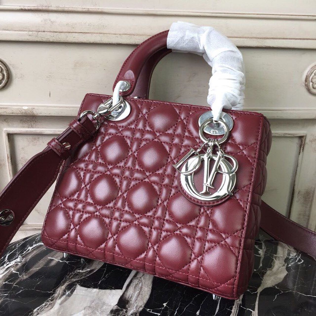 Top Quality Small Lady Bag Silver Hardware Burgundy For Women 8in/20cm CD