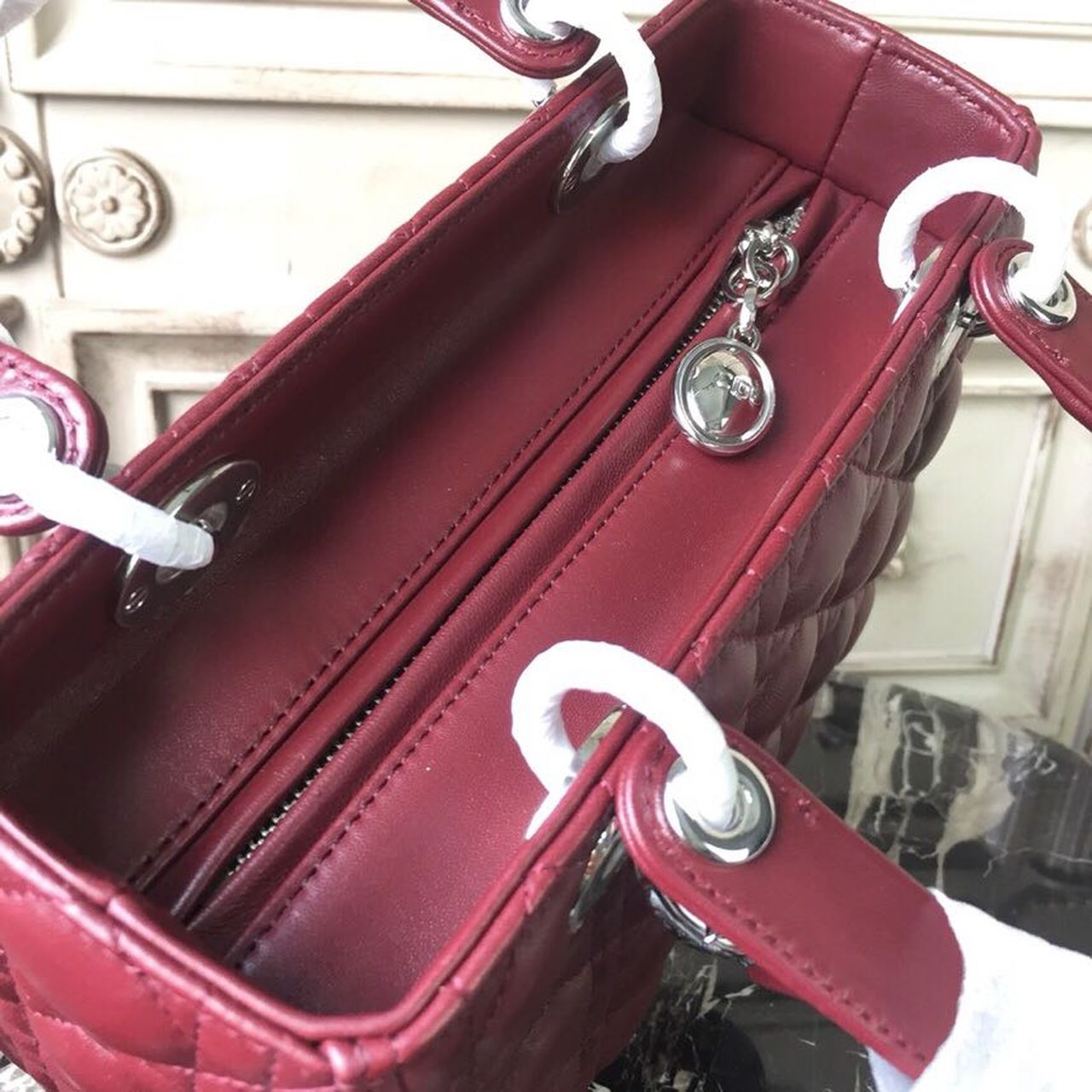 Top Quality MeTop Qualityum Lady Bag Silver Hardware Burgundy For Women 9.5in/24cm CD