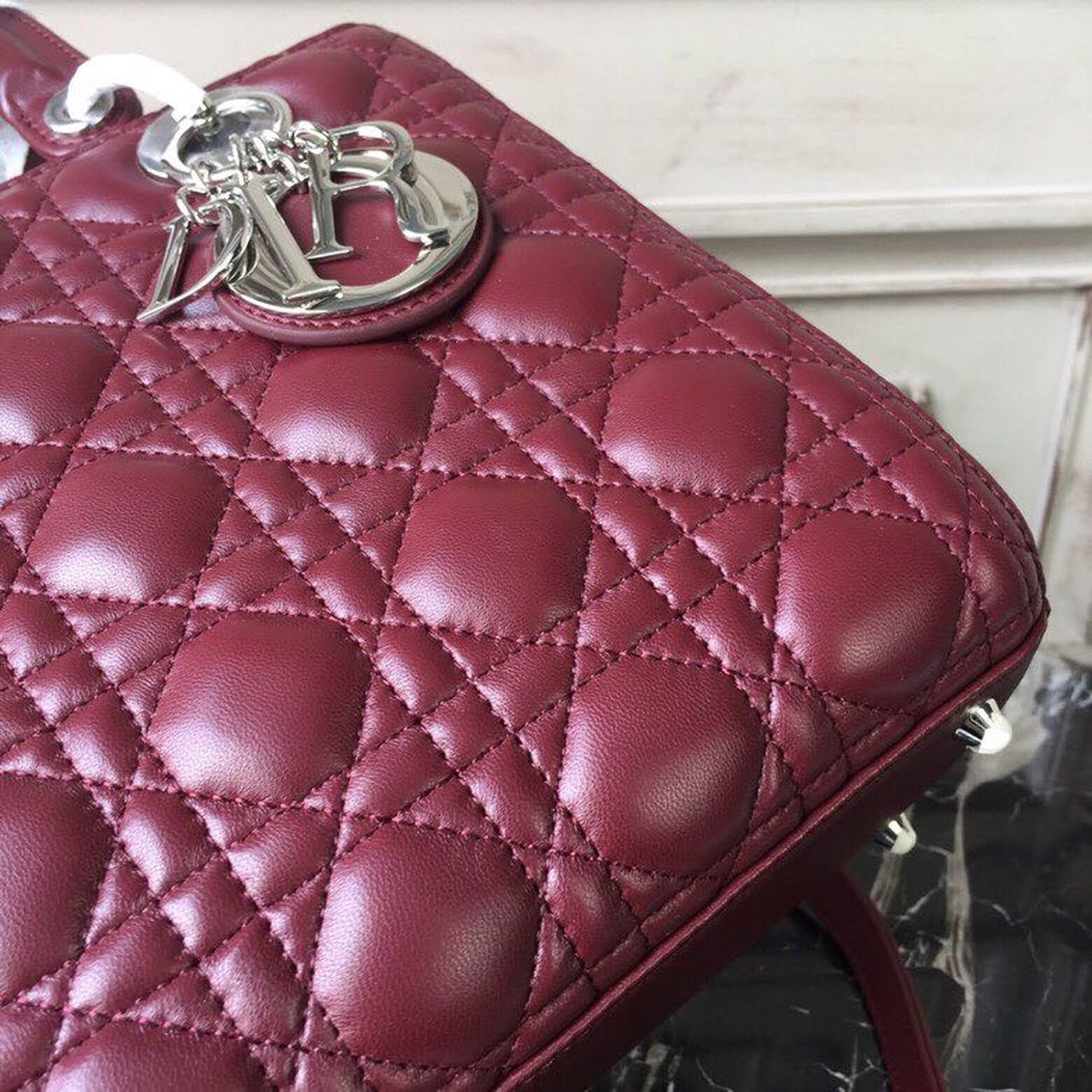 Top Quality MeTop Qualityum Lady Bag Silver Hardware Burgundy For Women 9.5in/24cm CD