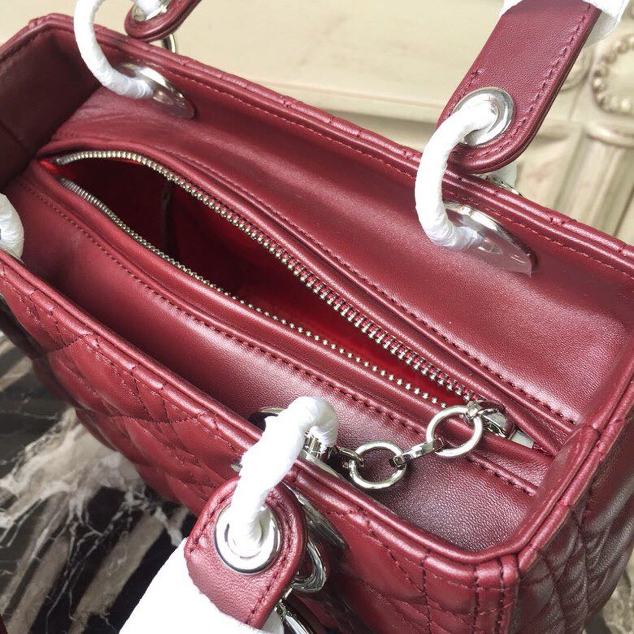 Top Quality MeTop Qualityum Lady Bag Silver Hardware Burgundy For Women 9.5in/24cm CD