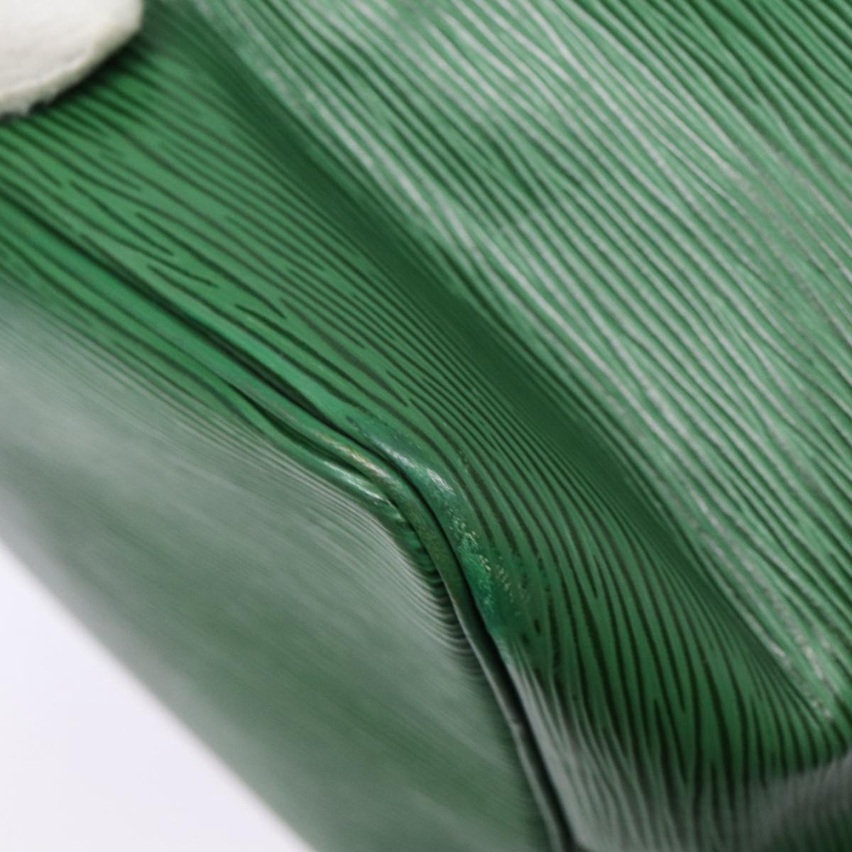 LOUIS VUITTON Epi Petit Noe Shoulder Bag Green M44102 LV Auth 76774