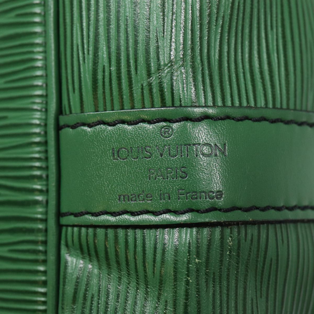 LOUIS VUITTON Epi Petit Noe Shoulder Bag Green M44102 LV Auth 76774