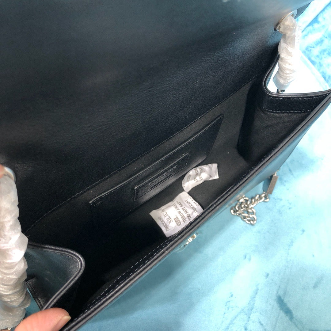 Top Quality Kate MeTop Qualityum Chain Bag With Tassel In Grain De Poudre Black For Women 9.4in/24cm YSL 354119BOW0N1000