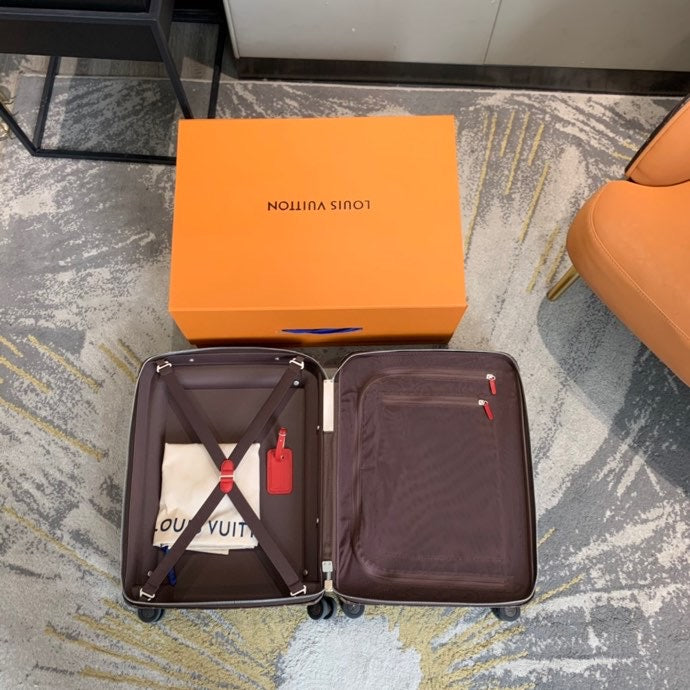 Top Quality Donald Horizon 55 Monogram Canvas For Women, WoLuGucciage 21.7in/55cm Top Quality