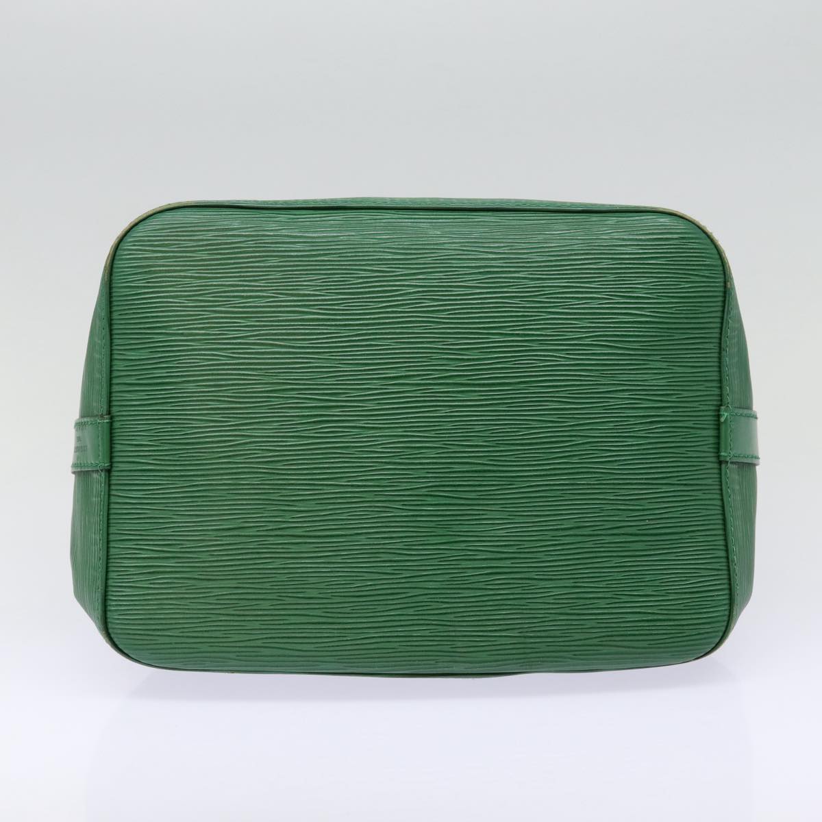 LOUIS VUITTON Epi Petit Noe Shoulder Bag Green M44102 LV Auth 84578