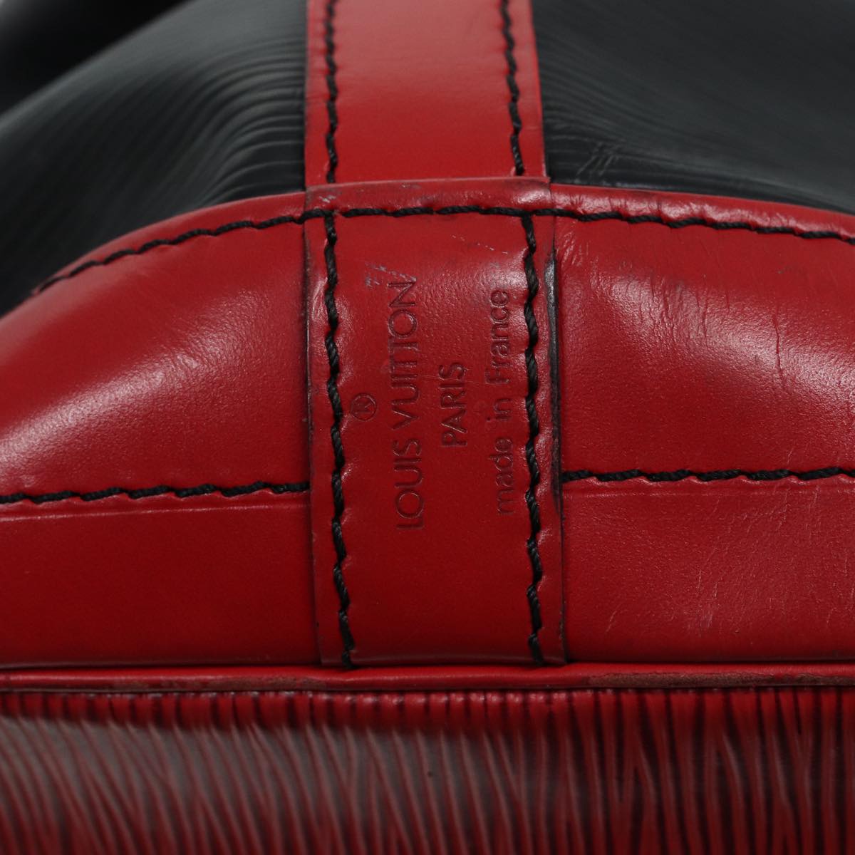 LOUIS VUITTON Epi Noe Shoulder Bag By color Black Red M44017 LV Auth 86550