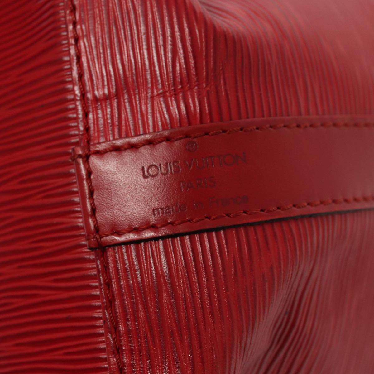 LOUIS VUITTON Epi Petit Noe Shoulder Bag Red M44107 LV Auth 86848