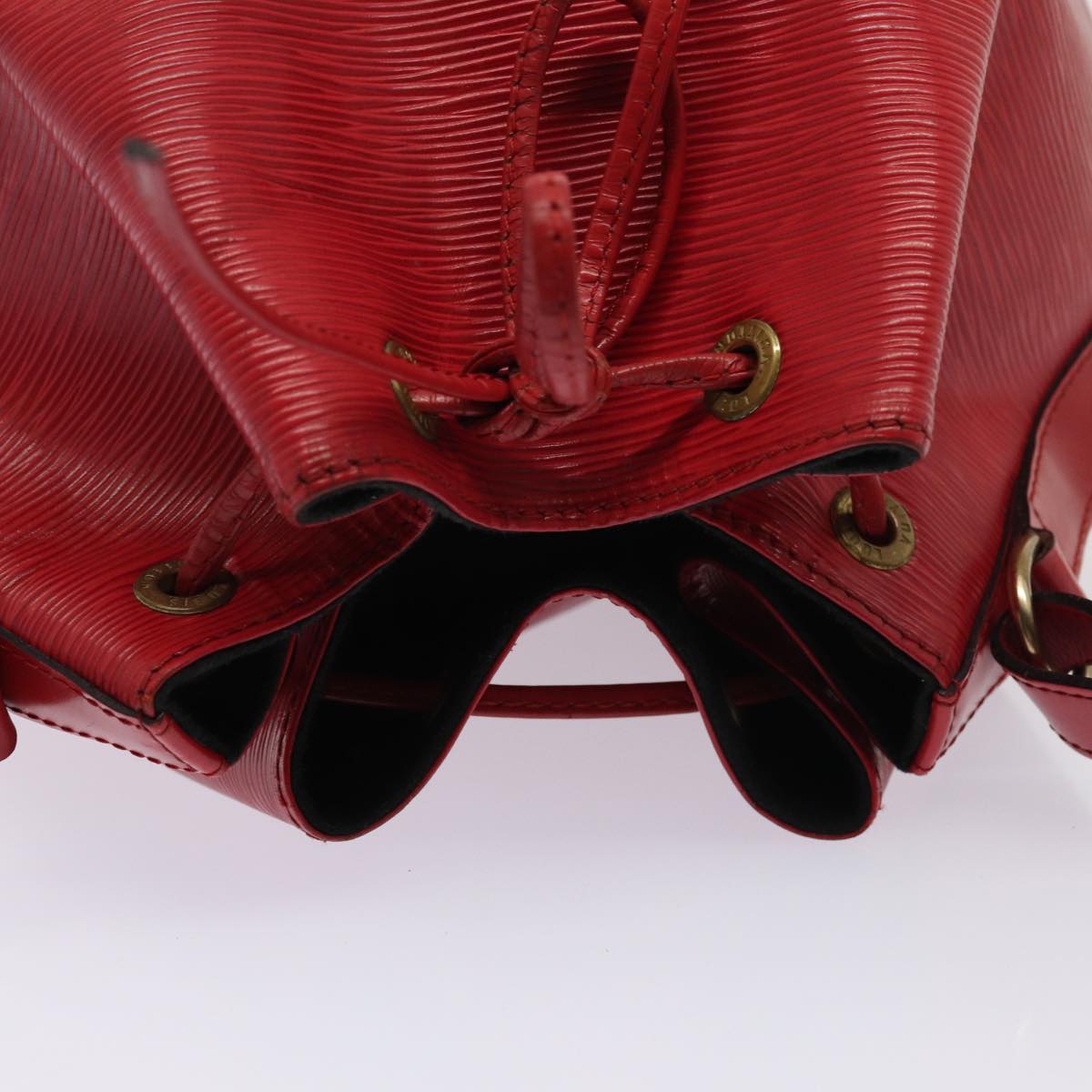 LOUIS VUITTON Epi Petit Noe Shoulder Bag Red M44107 LV Auth 86848
