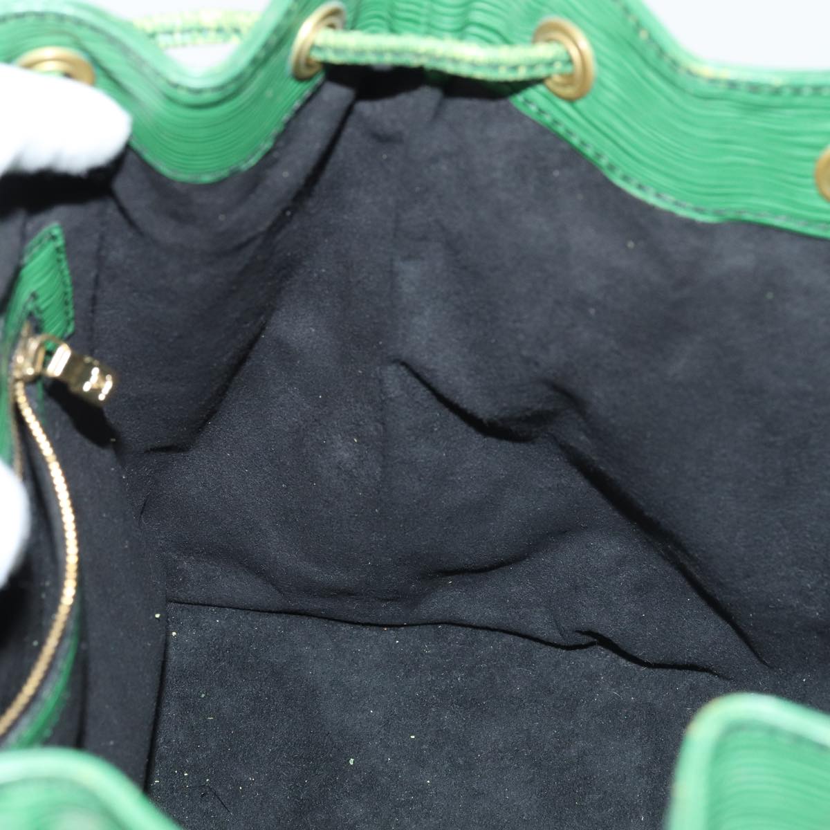 LOUIS VUITTON Epi Petit Noe Shoulder Bag Green M44102 LV Auth 86849