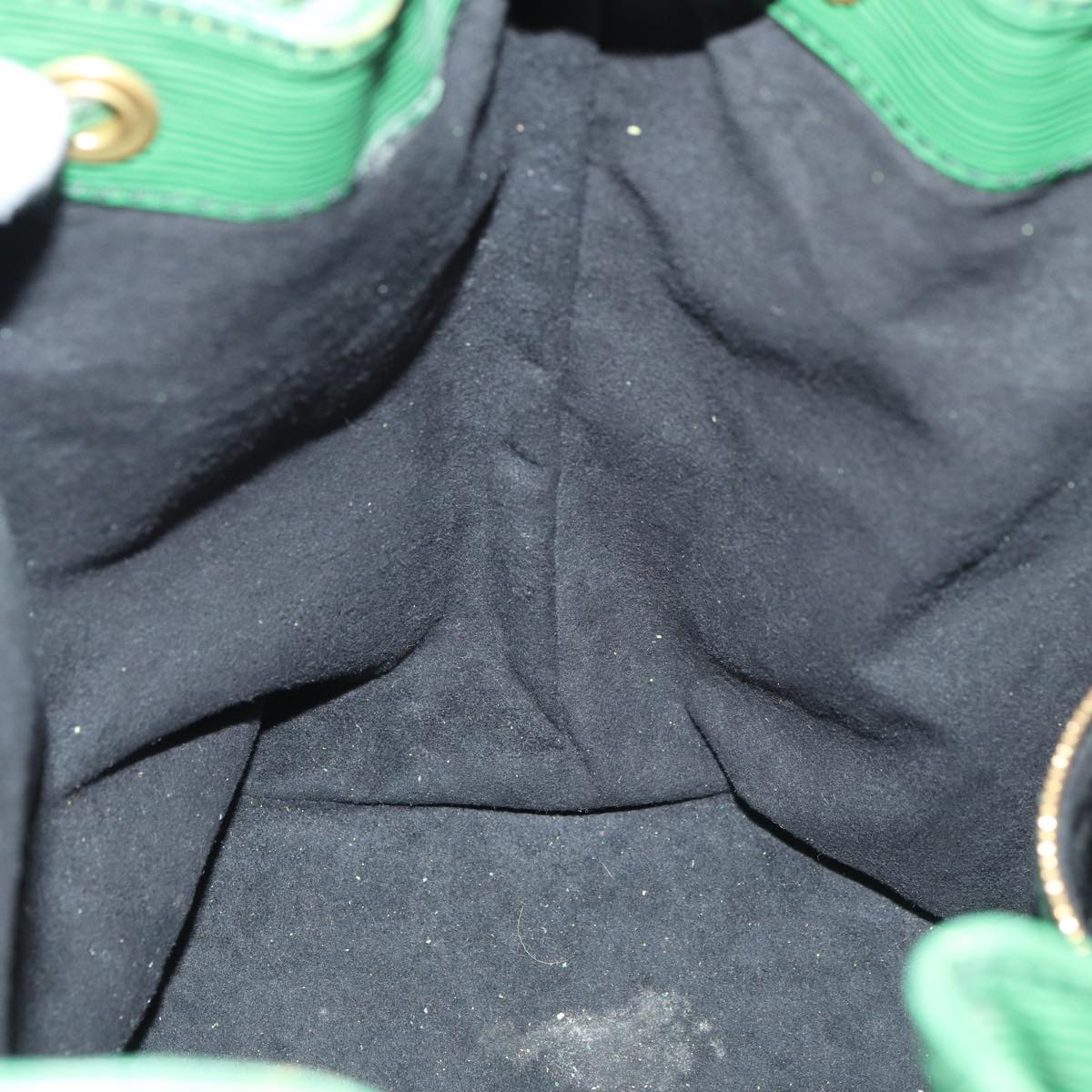 LOUIS VUITTON Epi Petit Noe Shoulder Bag Green M44102 LV Auth 86849