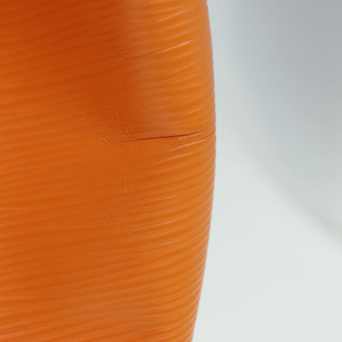 LOUIS VUITTON Epi Petit Noe Shoulder Bag Orange Mandarin M5901H LV Auth 87364