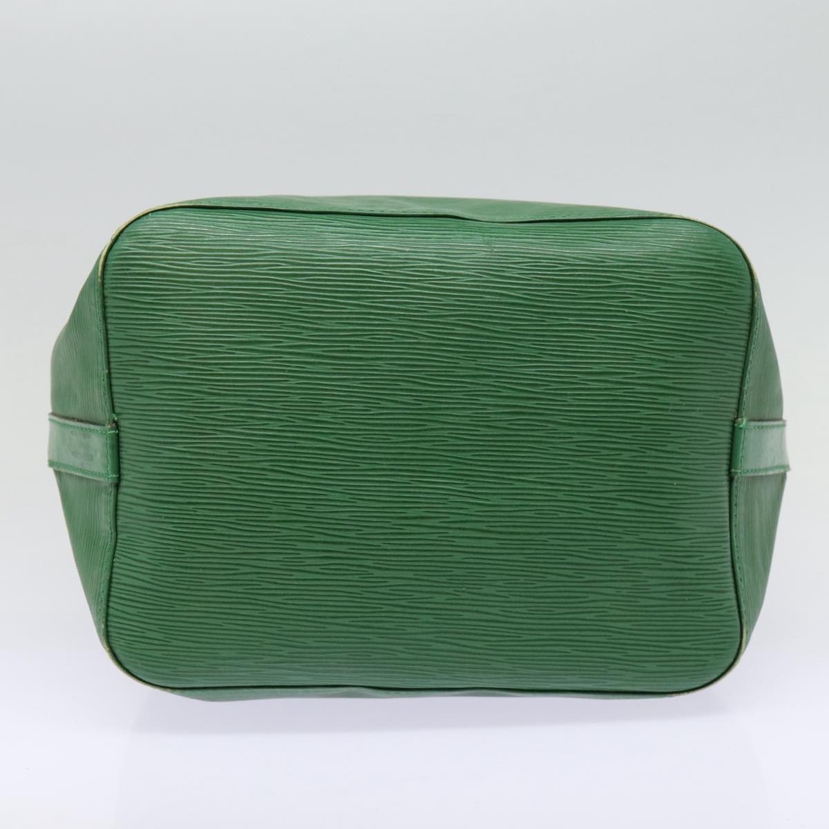 LOUIS VUITTON Epi Petit Noe Shoulder Bag Green M44102 LV Auth 87508