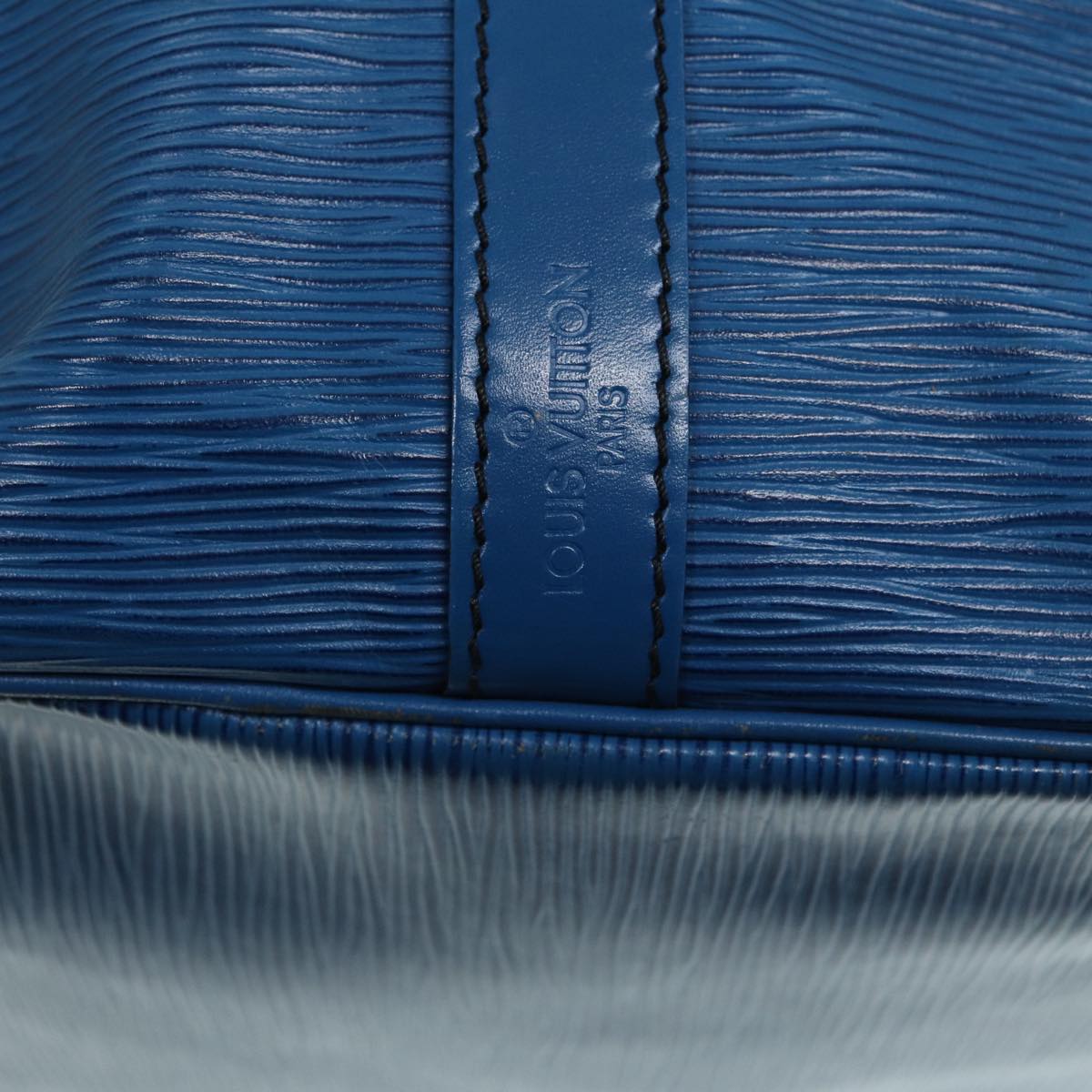 LOUIS VUITTON Epi Petit Noe Shoulder Bag Blue M44105 LV Auth 87509