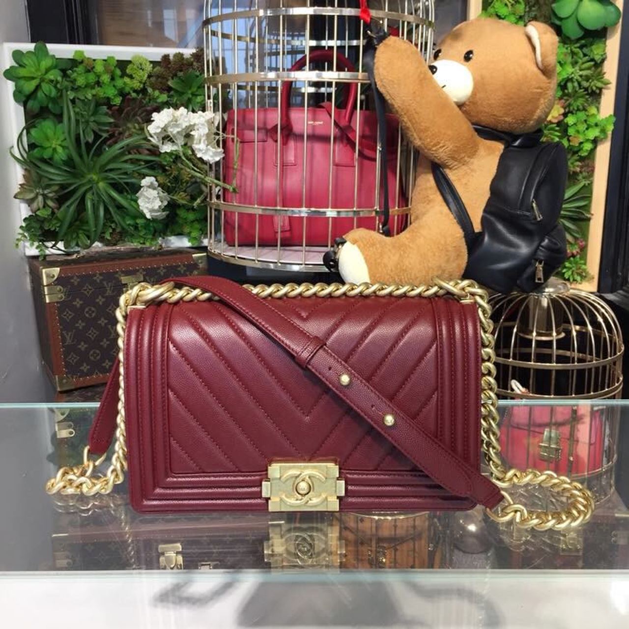 CHL Boy Handbag Gold Toned Hardware Burgundy For Women Bags, Shoulder And Crossbody Bags 9.8in/25cm A67086