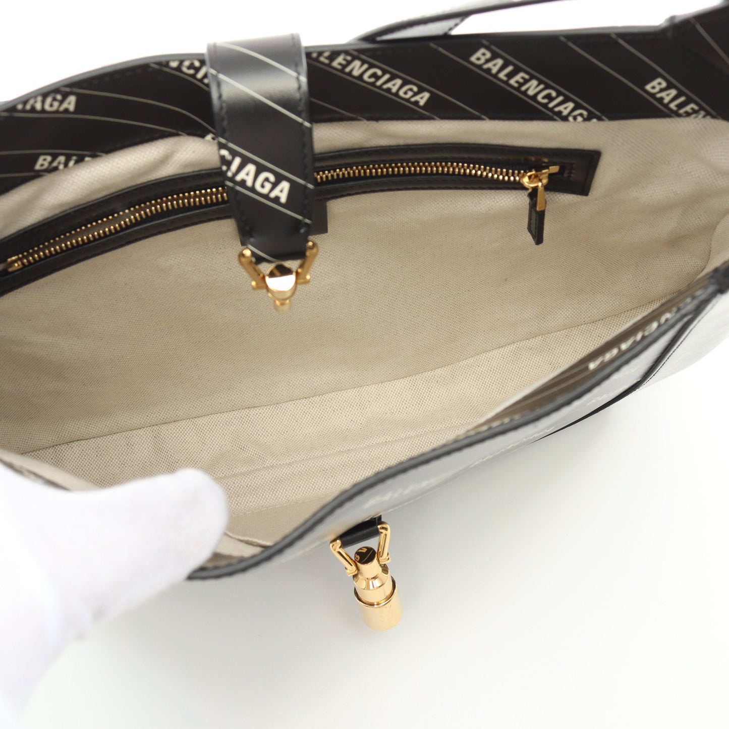 GUCCI GUCCI * Luxury Balenciaga Trending 2025 Hacker Jackie 1961 Shoulder bag Leather Black White