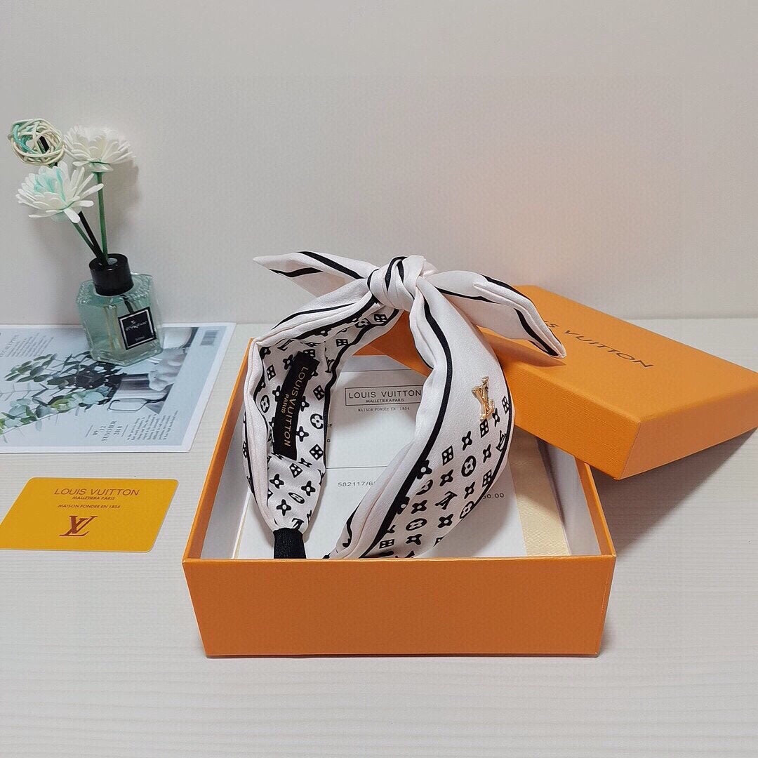 EN - Luxury Hair Band LUV 030