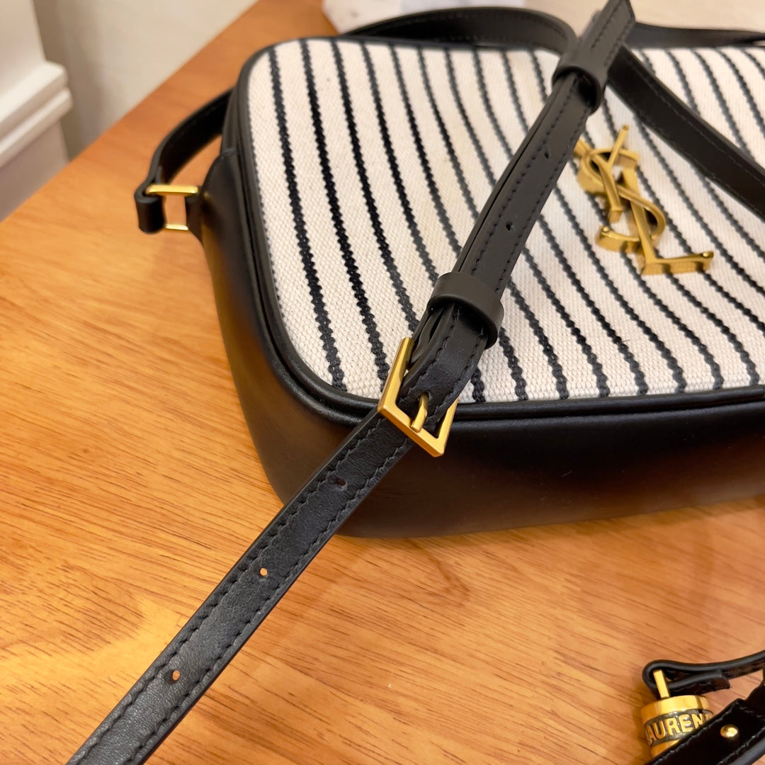 Top Quality Lou Camera Bag In Canvas Black And White For Women 9in/23cm YSL 612542FAACG9583