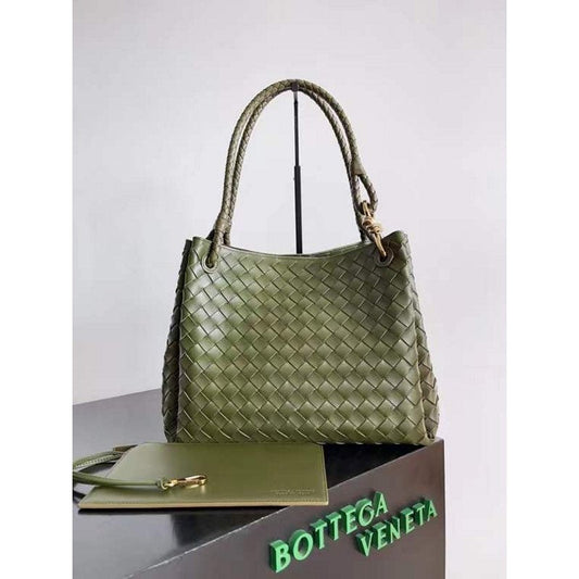 Bottega Veneta Andiamo Parachute Bag in Intrecciato Leather BGDC0061
