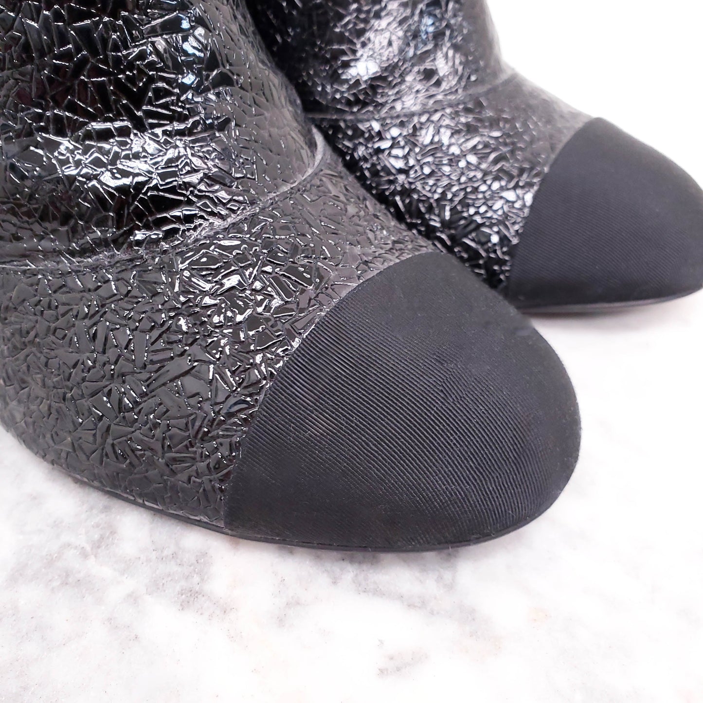 CHANEL BLACK PATENT CRINKLE EFFECT CAP TOE BOOTIES WITH ACRYLIC AND PEARL BLOCK HEEL - SIZE 42