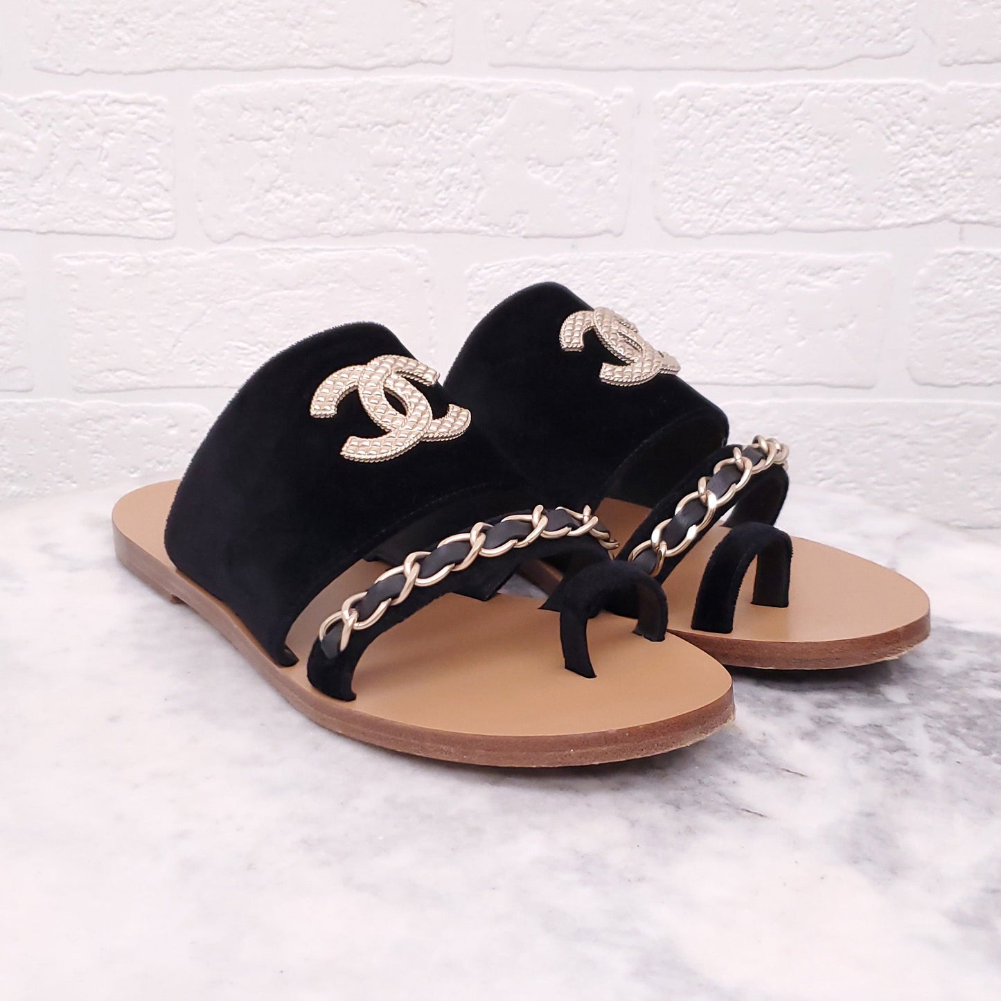 CHANEL BLACK VELVET CHAIN SANDALS - SIZE 39