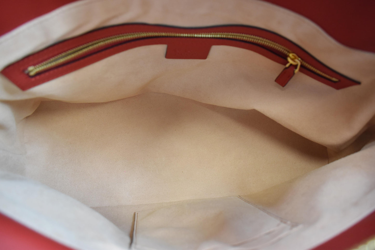 GUCCI Blooms GG Floral Supreme Canvas Leather Satchel Bag Red 546316