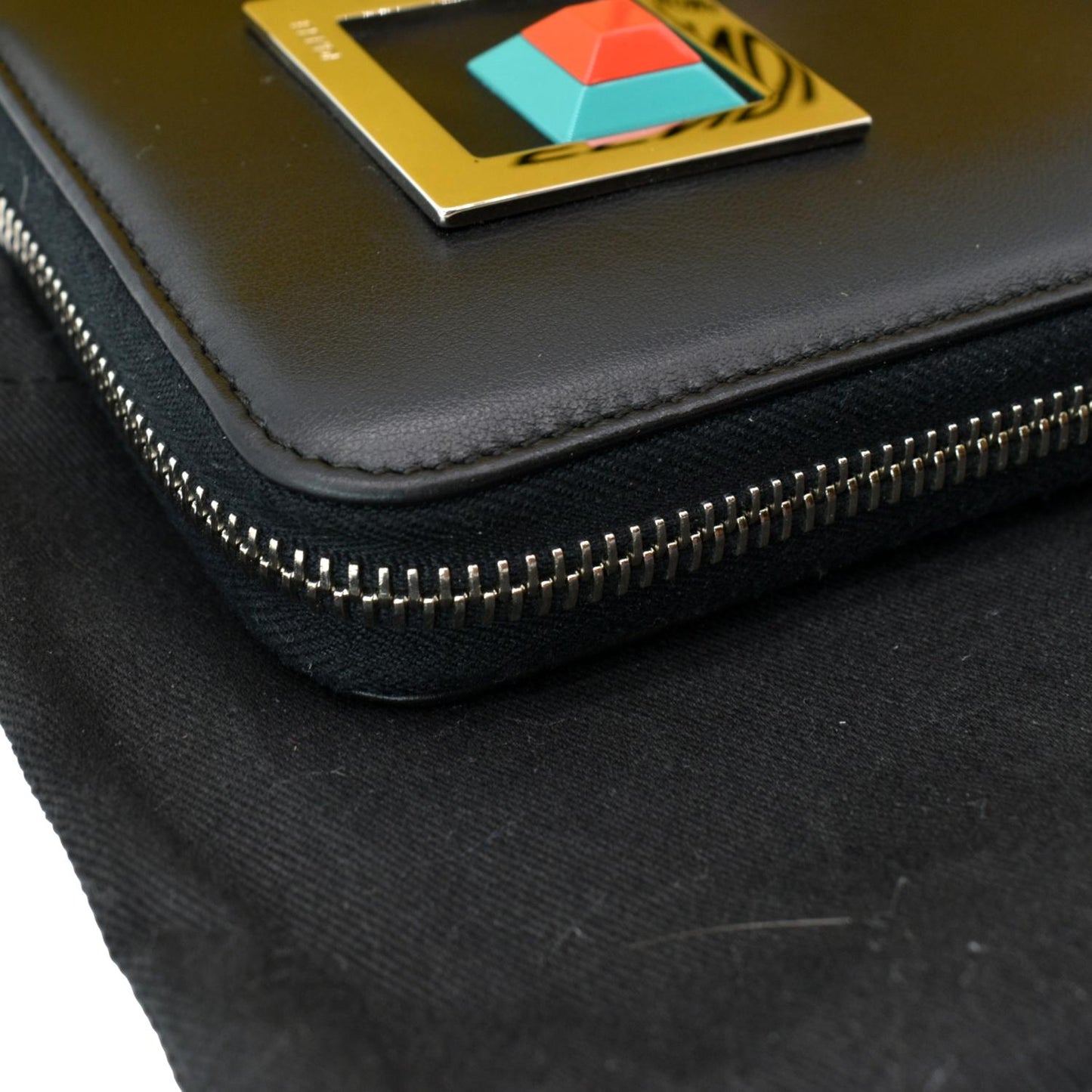 FENDI Century Hypnoteyes Continental Vitello Leather Zip Around Wallet Black