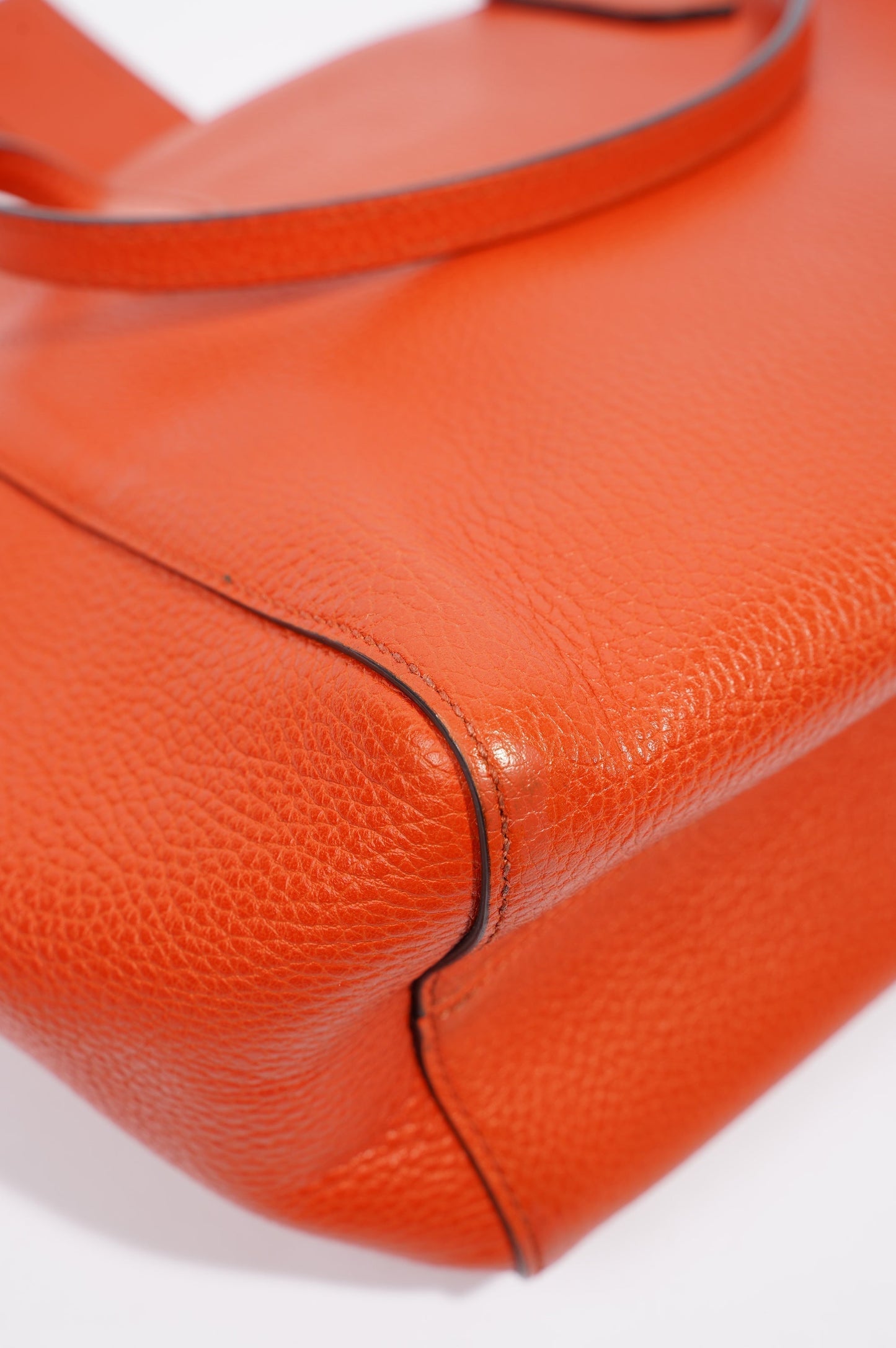 Gucci Womens Swing Tote Burnt Orange