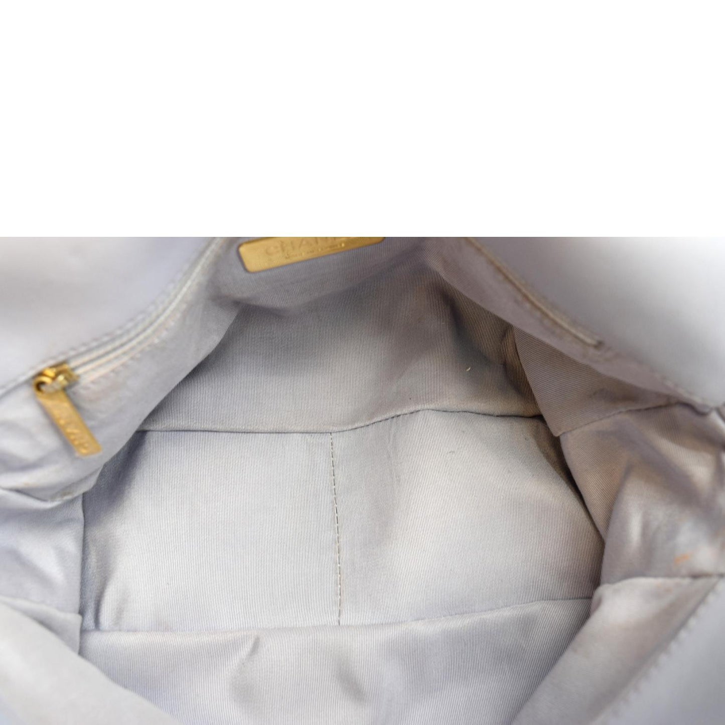 CHANEL 19 Large Flap Quilted Lambskin Leather Shoulder Bag Violet