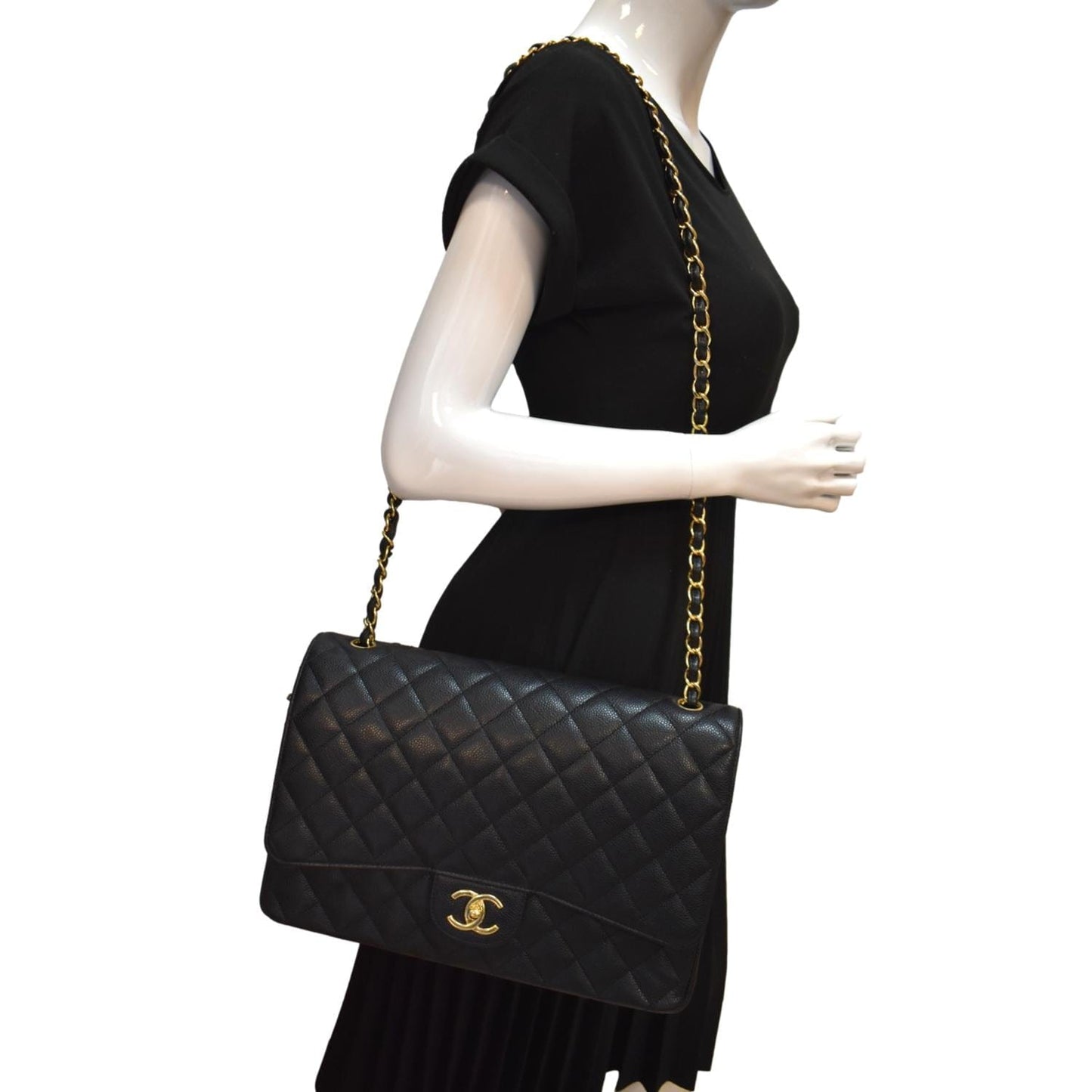 CHANEL Maxi Classic Flap Caviar Leather Shoulder Bag Black