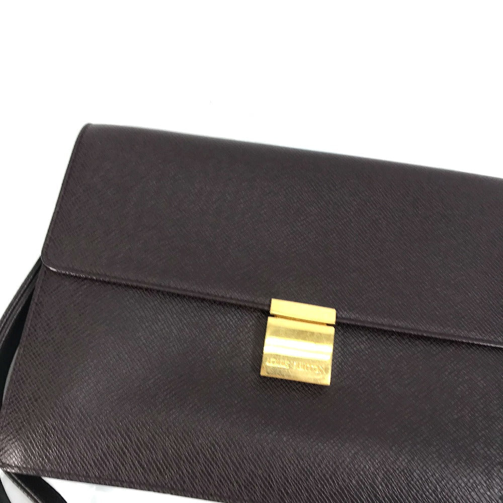 LOUIS VUITTON business bag M30786 Taiga Leather Bordeauxtype Taiga Selenga