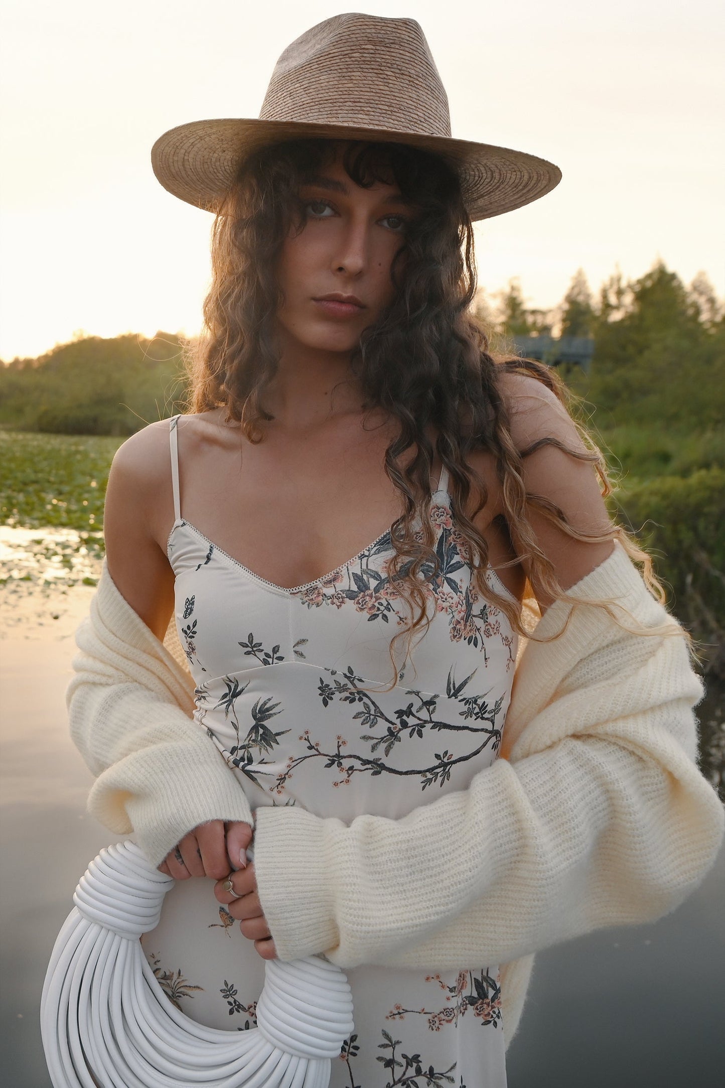 Bottega Veneta White Double Knot Leather Top Handle