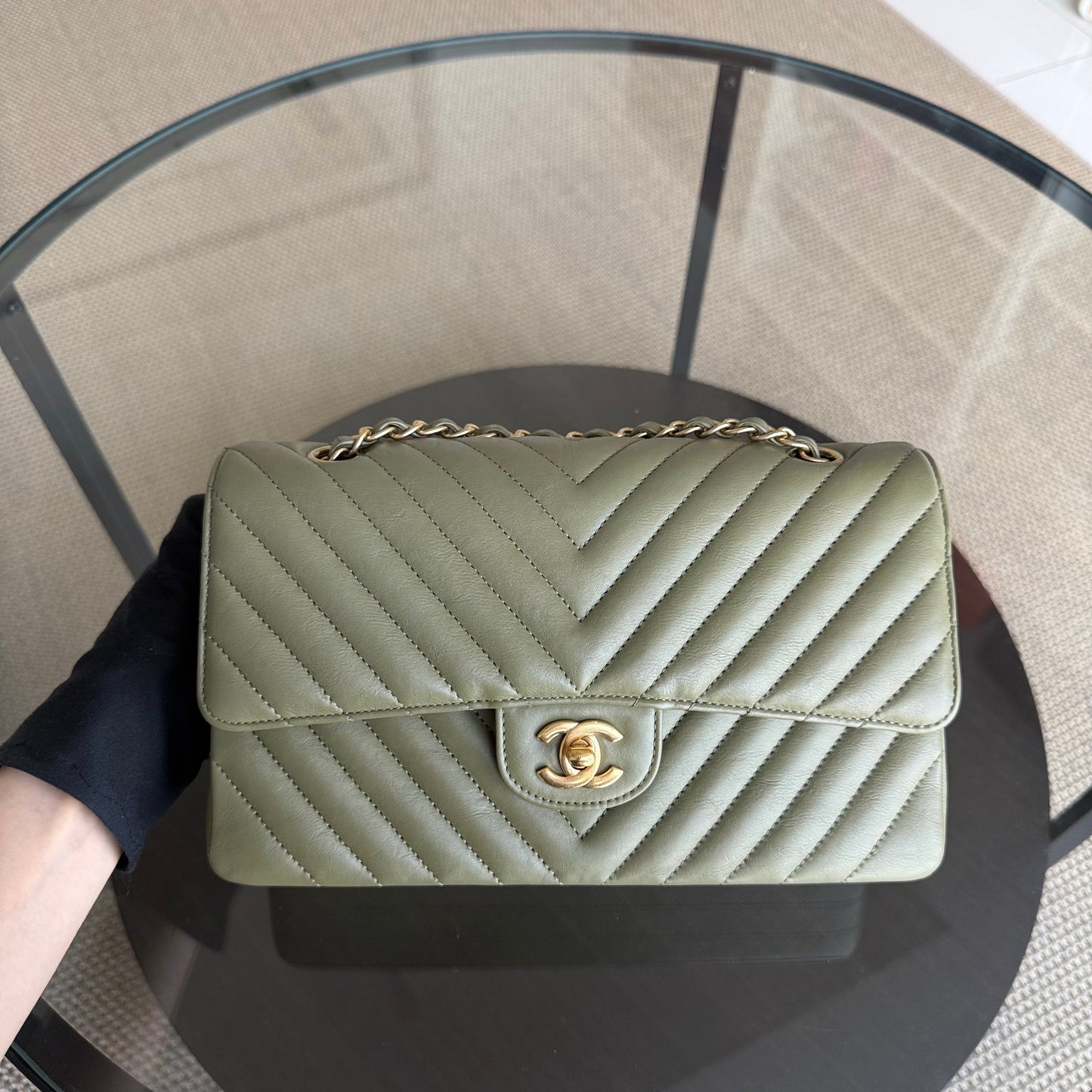 Chanel Classic Flap Medium - 25CM Chevron Grained Calfskin Olive Green Gold Hardware Series 23