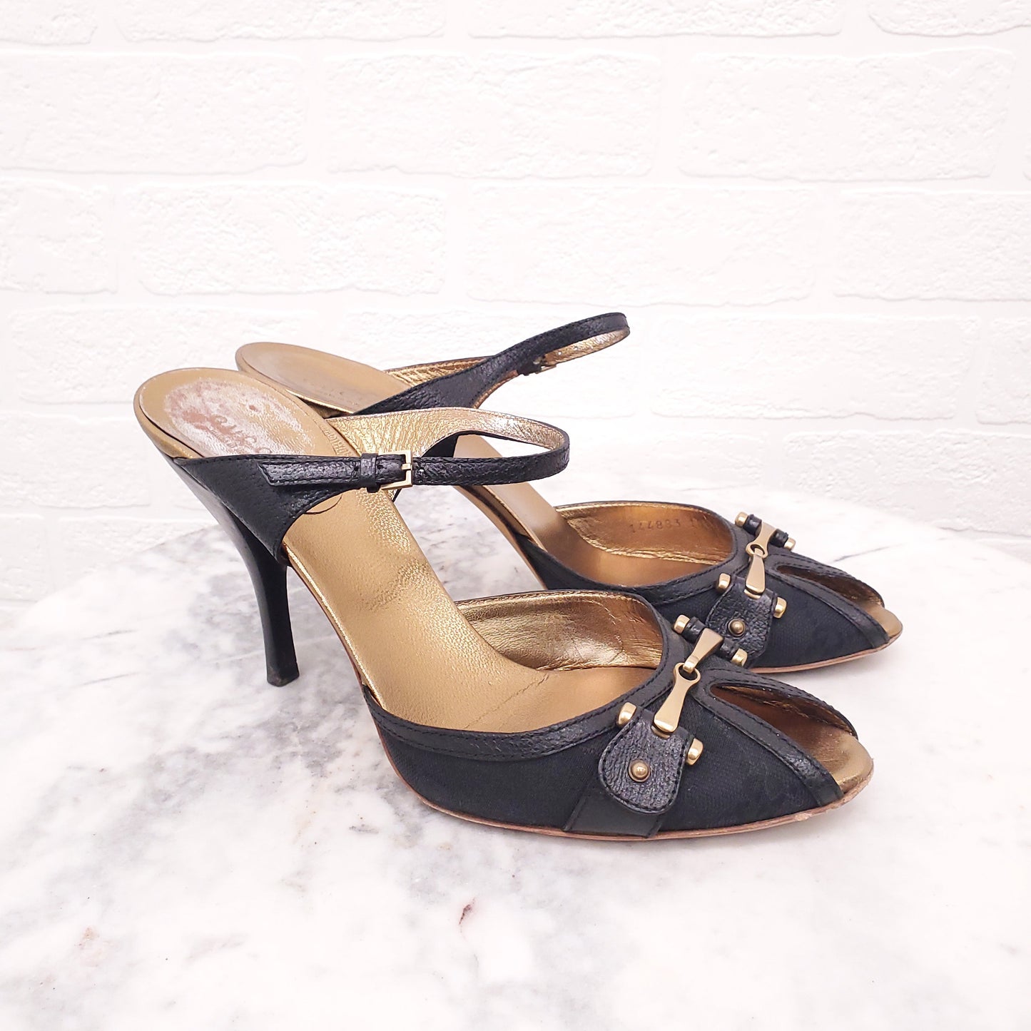 GUCCI LOGO PEEP TOE WITH LOGO - SIZE 10.5(40.5)