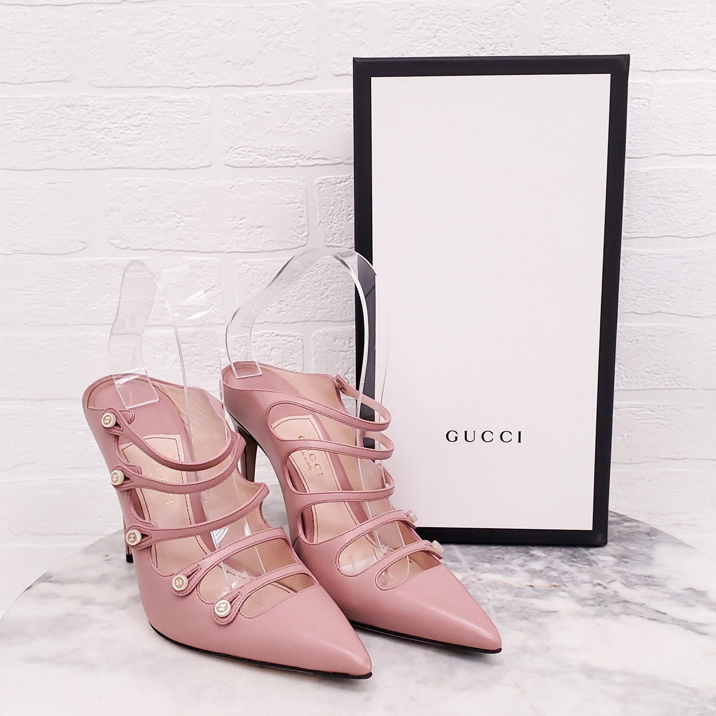 GUCCI PINK HEELS WITH PEARL LOGO DETAIL - SIZE 38