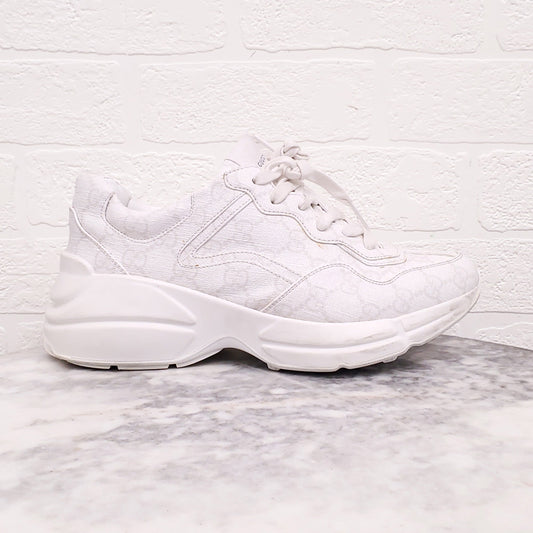 GUCCI WHITE 'RHYTON' GG LOGO SNEAKERS - SIZE 38.5