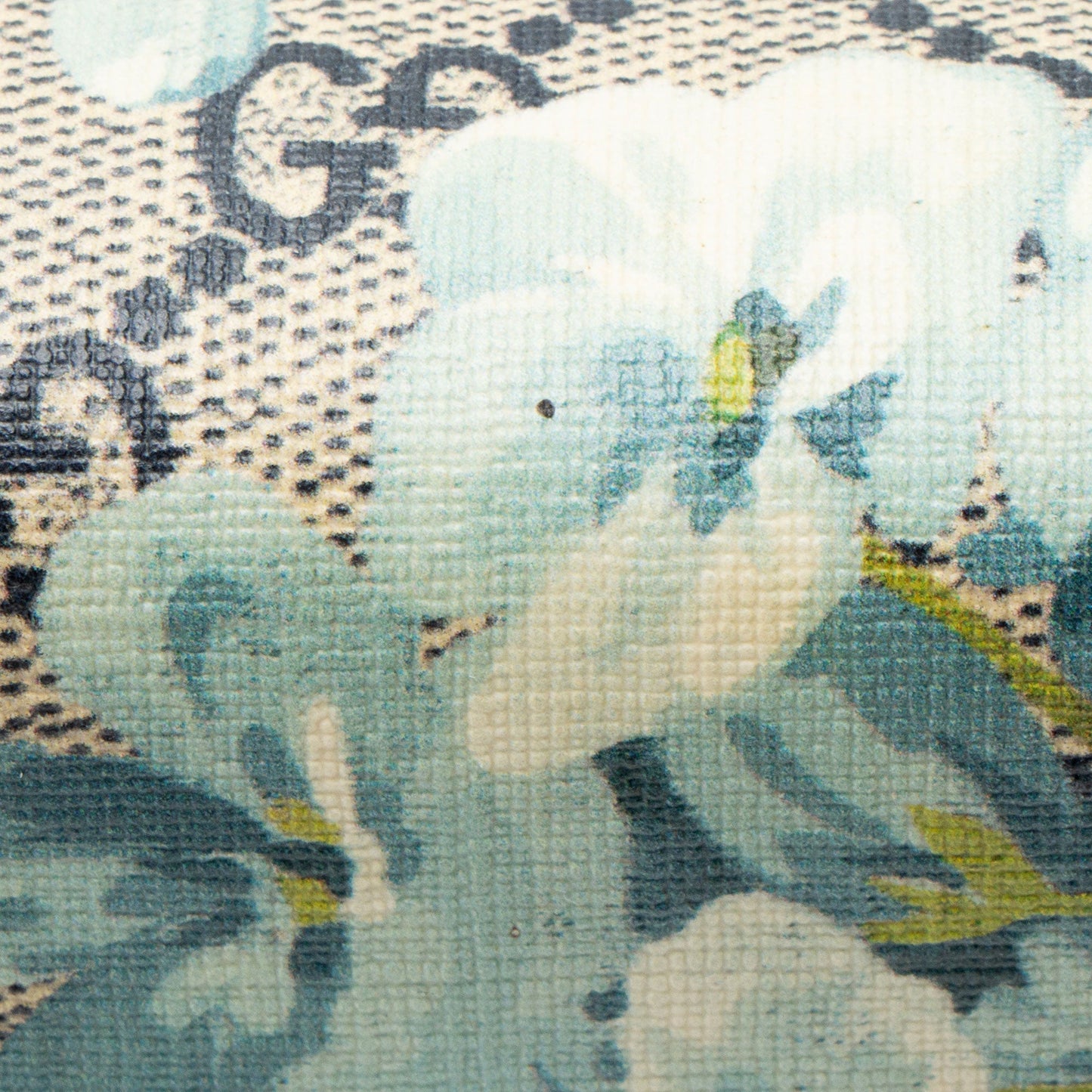 Gucci GG Supreme Blooms Dionysus Small Shoulder Bag