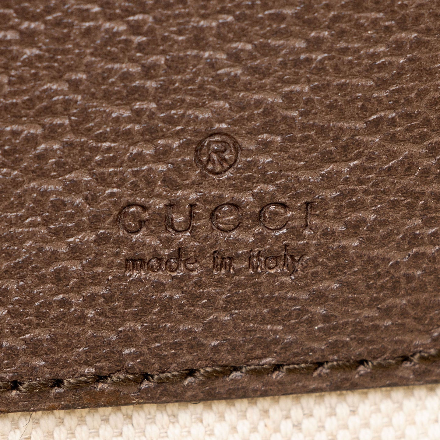 Gucci GG Supreme Courrier Clutch