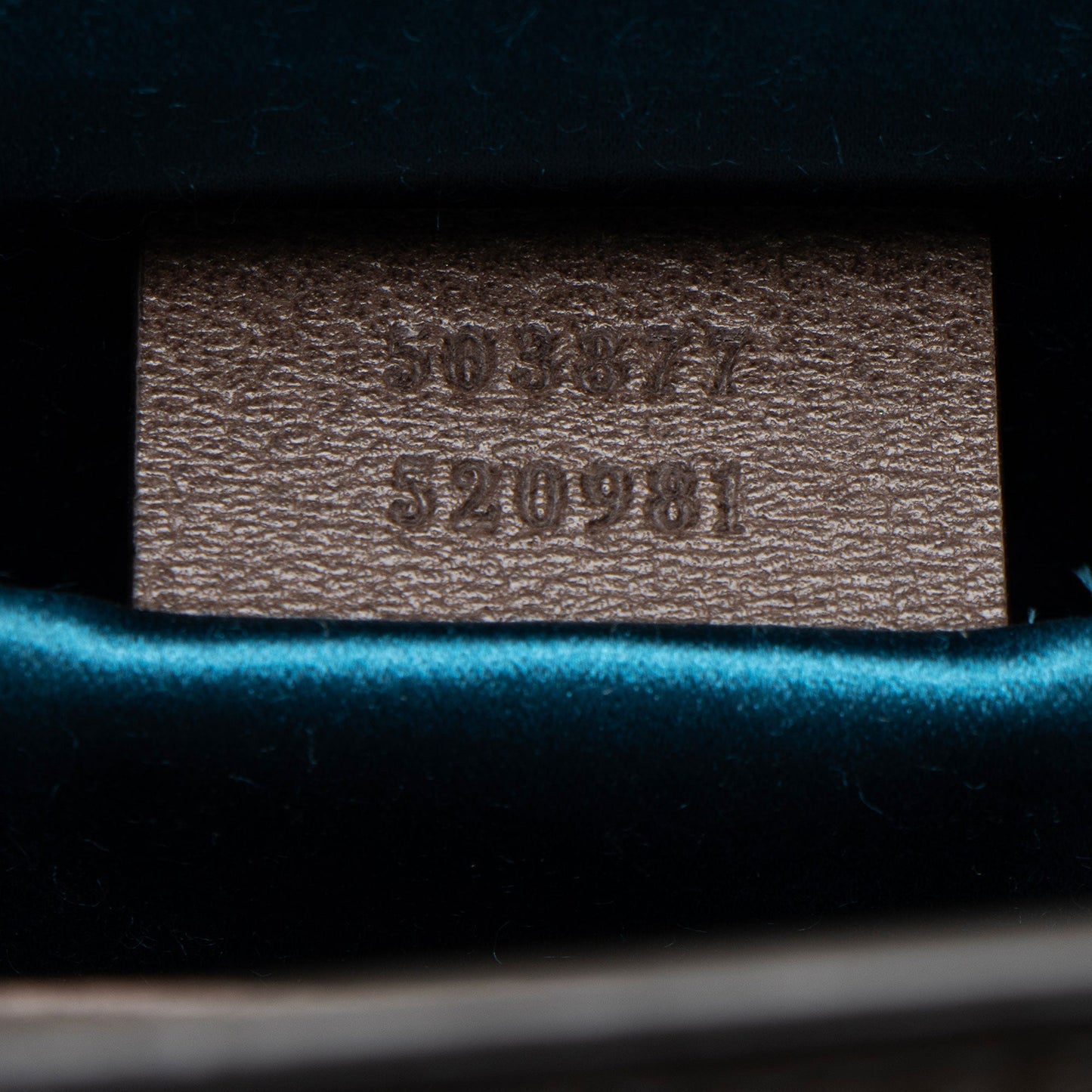 Gucci GG Supreme Ophidia Medium Chain Shoulder Bag