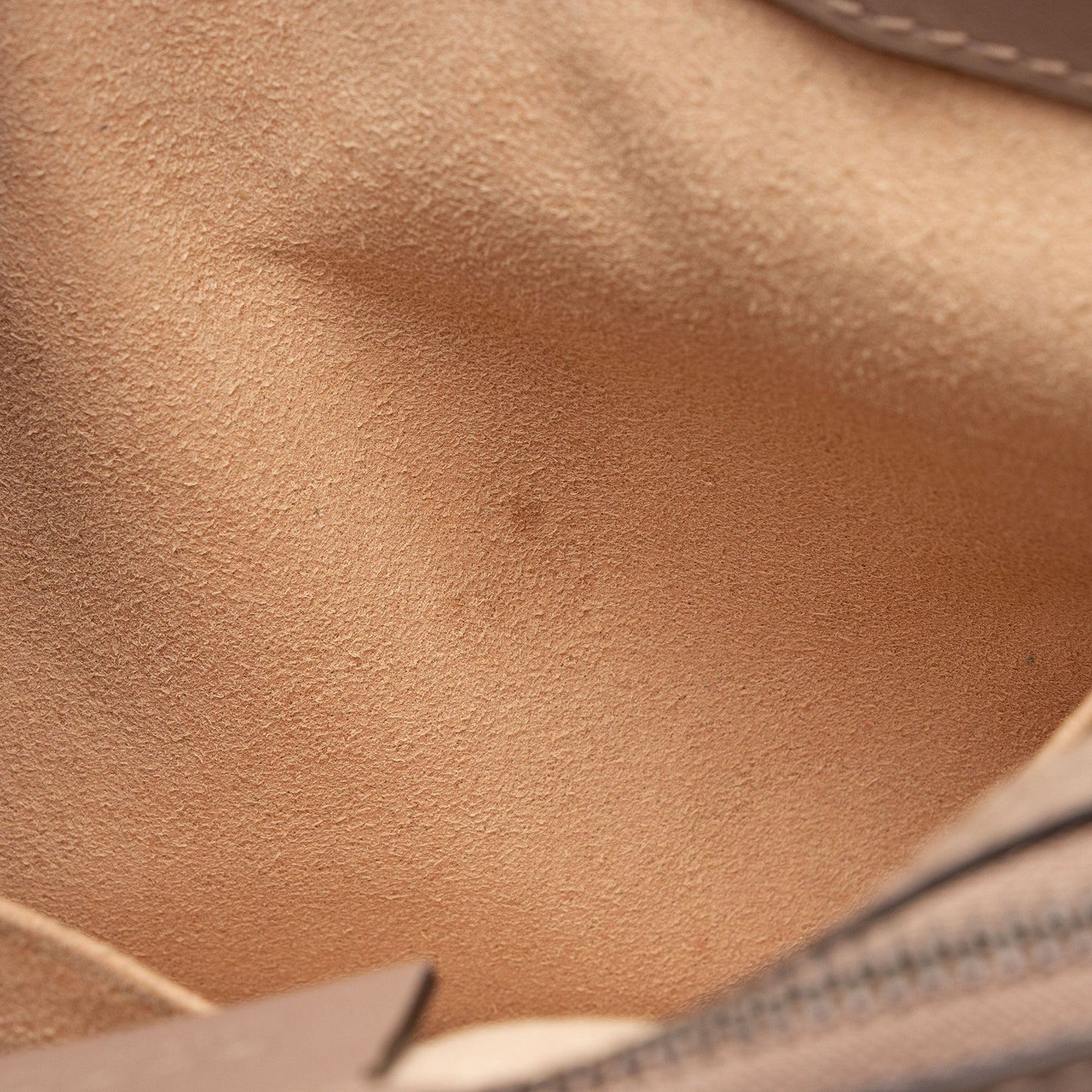 Gucci Matelasse Leather GG Marmont Large Flap Bag